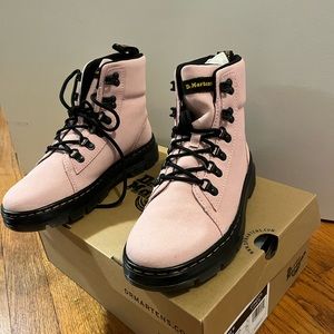 Brand new Dr Martens boots ! Unworn